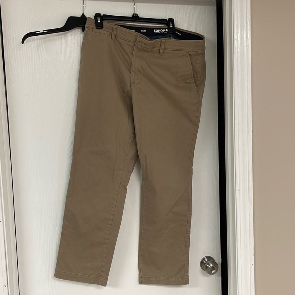 Men’s Sonoma tan 36x30 pants barely worn